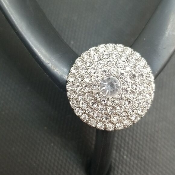 💚 3/$10 Sandals. C2b1 - Picture 3 of 4